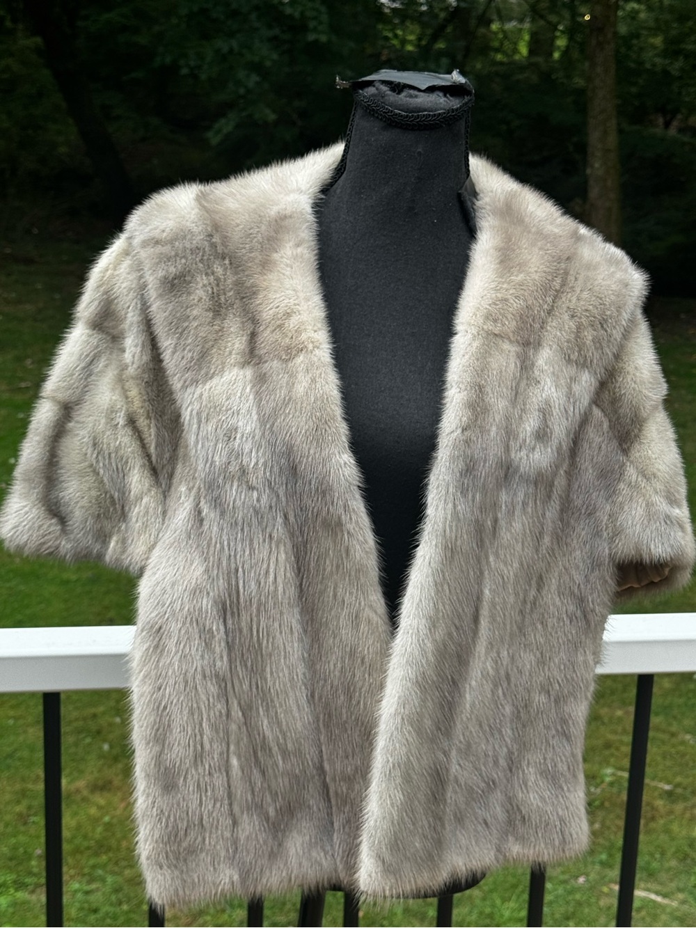 RICHARD DONALD Vintage Gray Mink Fur Stole In One Size